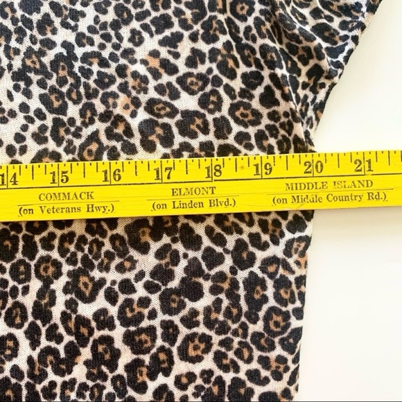 Victoria’s Secret Sweater Small New - Picture 8 of 10